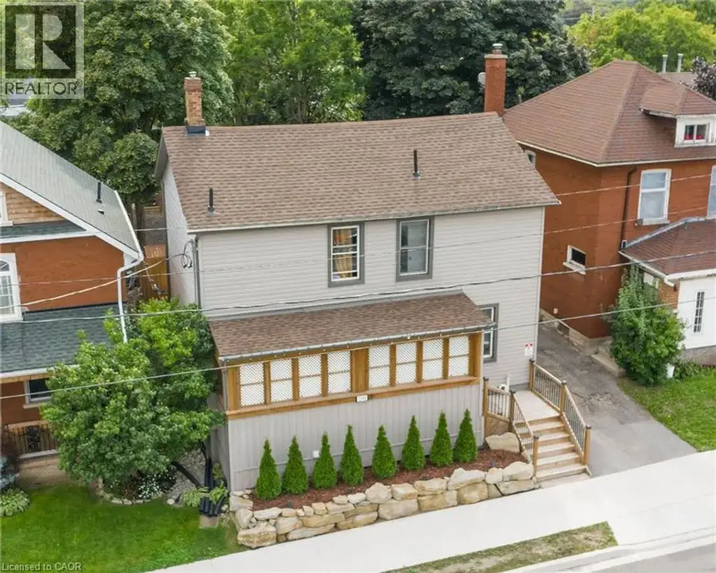 1346 King Street E, Cambridge